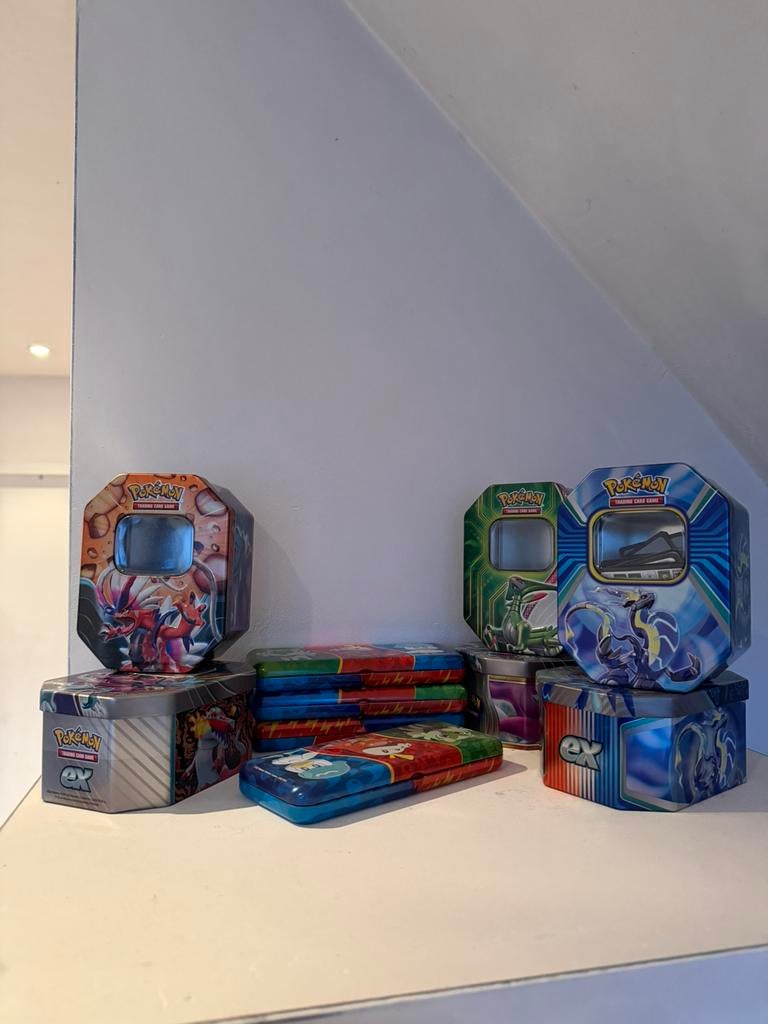Lege pokemon tins pokemon, Ophalen of Verzenden, Zo goed als nieuw