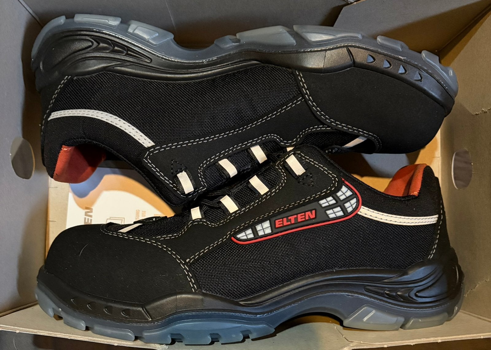 Chaussures de sécurité Elten Senex ESD S2 taille 42, Enlèvement, Neuf
