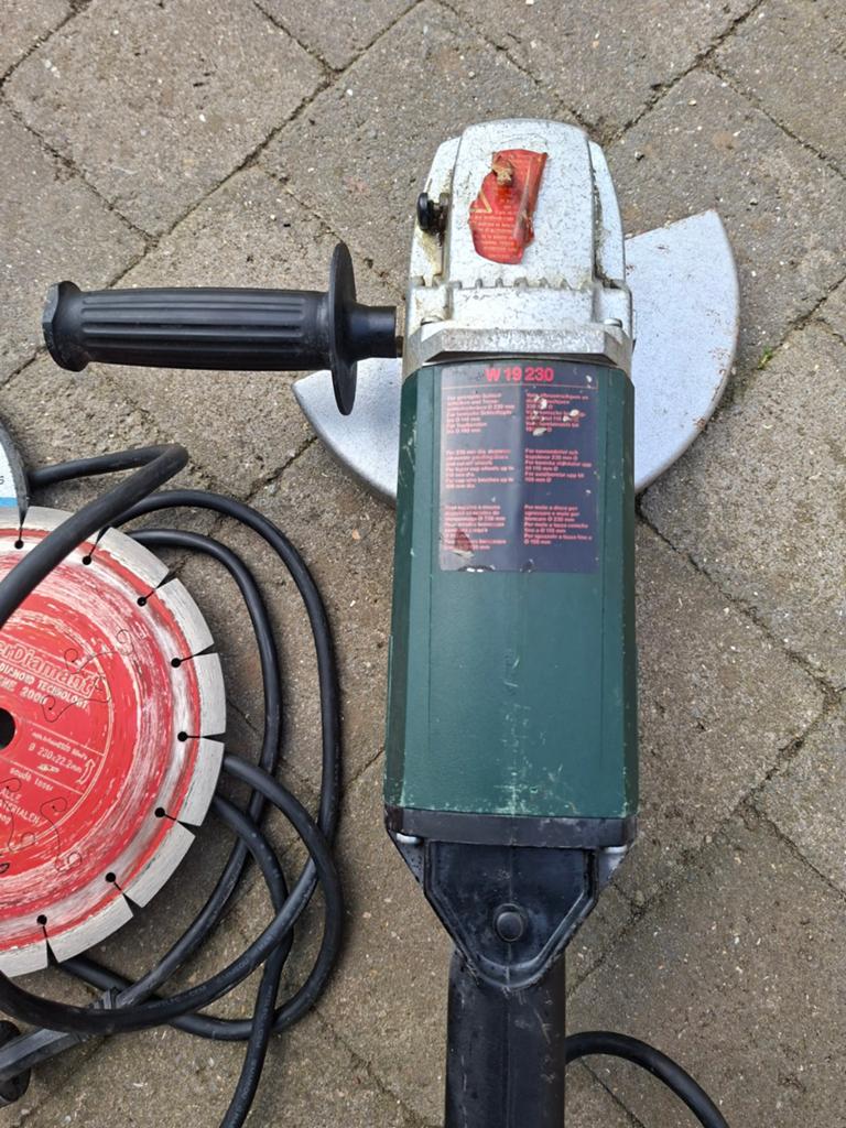 Meuleuse metabo, Doe-het-zelf en Bouw, Gereedschap | Slijpmachines, Ophalen, Gebruikt, 1000 watt of meer, Haakse handslijpmachine