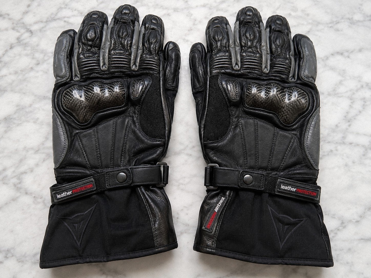 Dainese motorhandschoenen winter/touring maat L, Ophalen