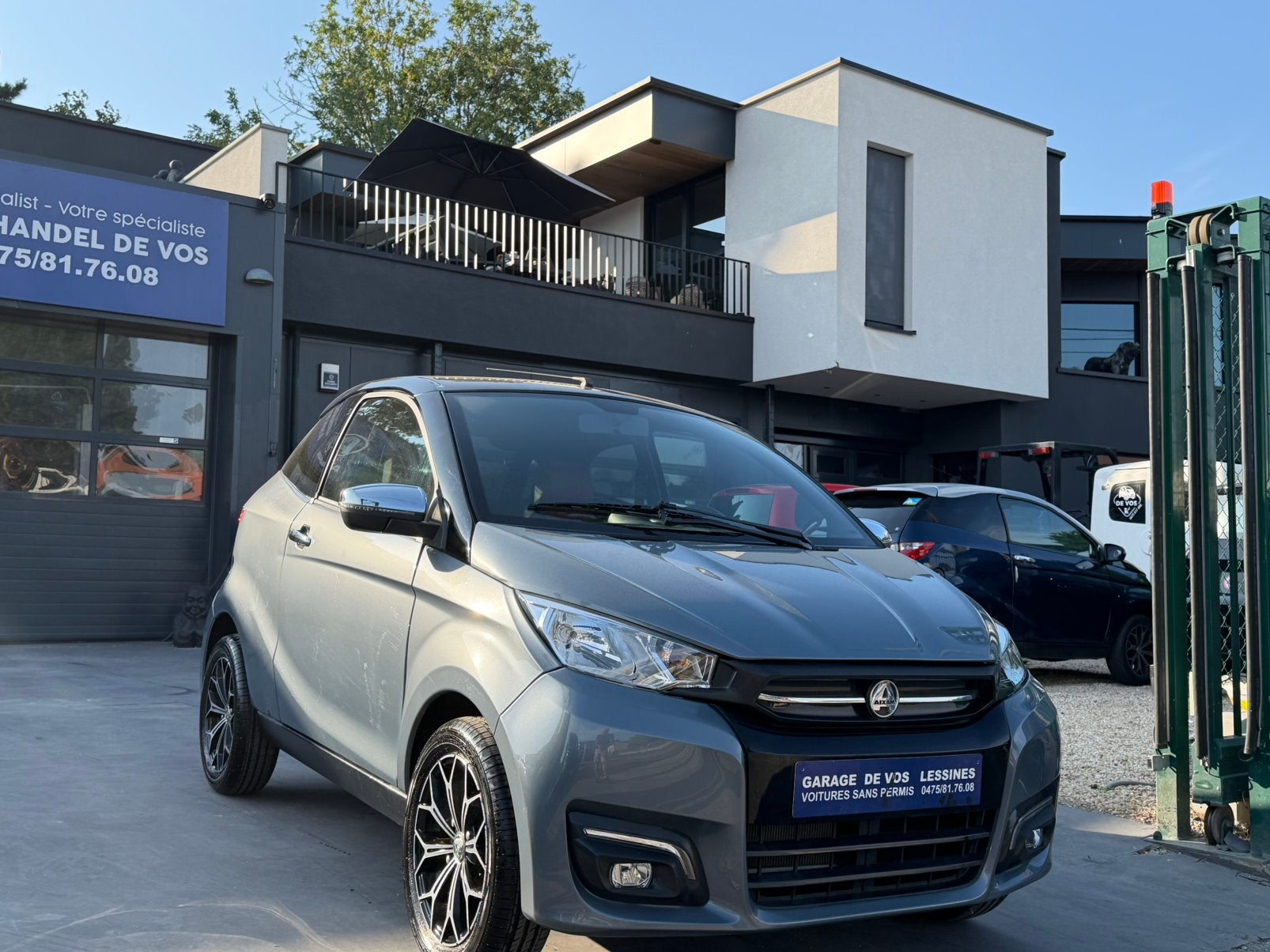 zeer mooie aixam coupe premium, Auto's, Aixam, Leder, Diesel, 6 kW, Zilver of Grijs