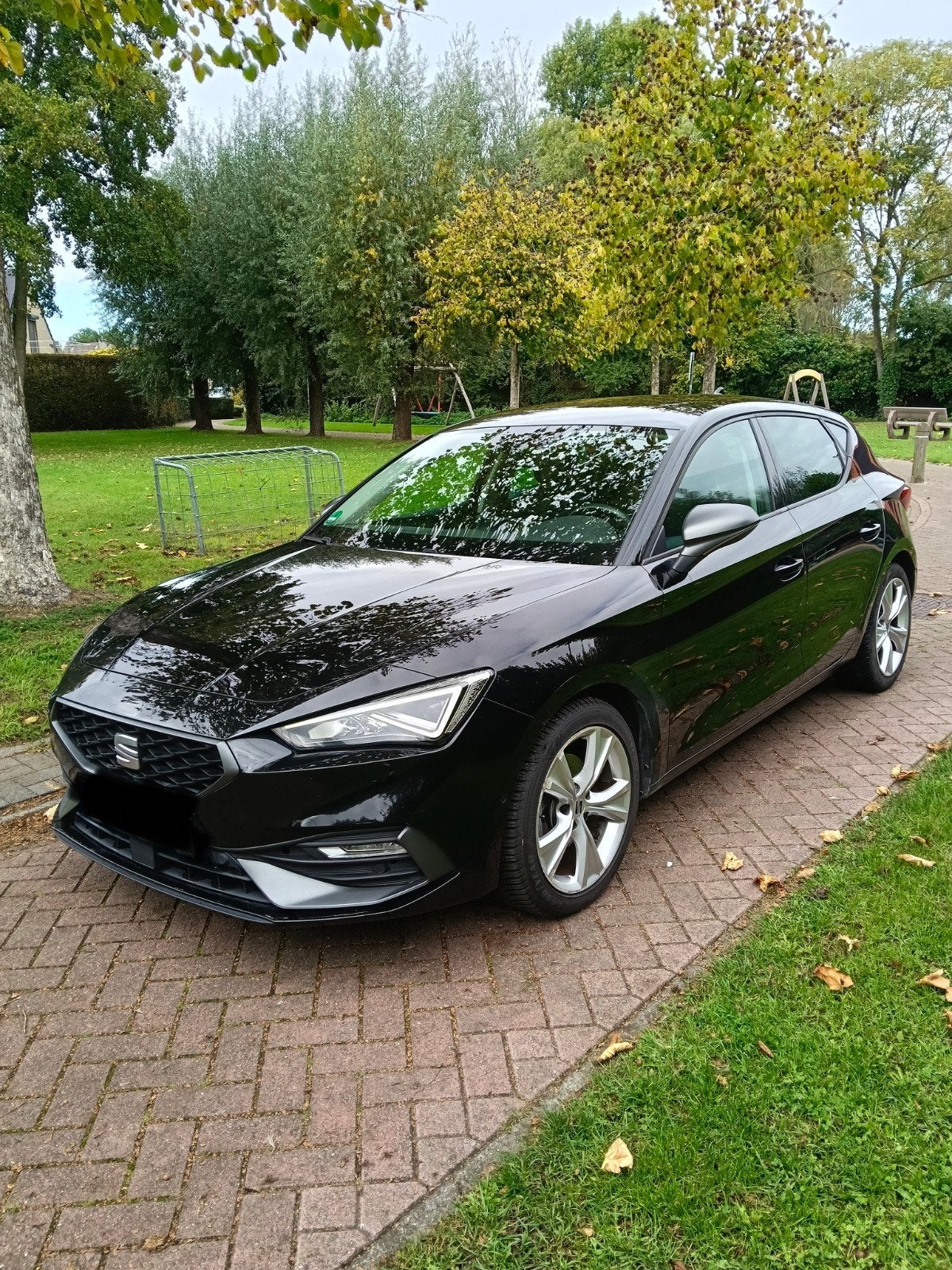 Seat Leon FR 1.5TSI - 2021 - 72D km - 1ste eig - OHB Seat, Auto's, Dealer onderhouden, 1495 cc, Leon, Leder en Stof