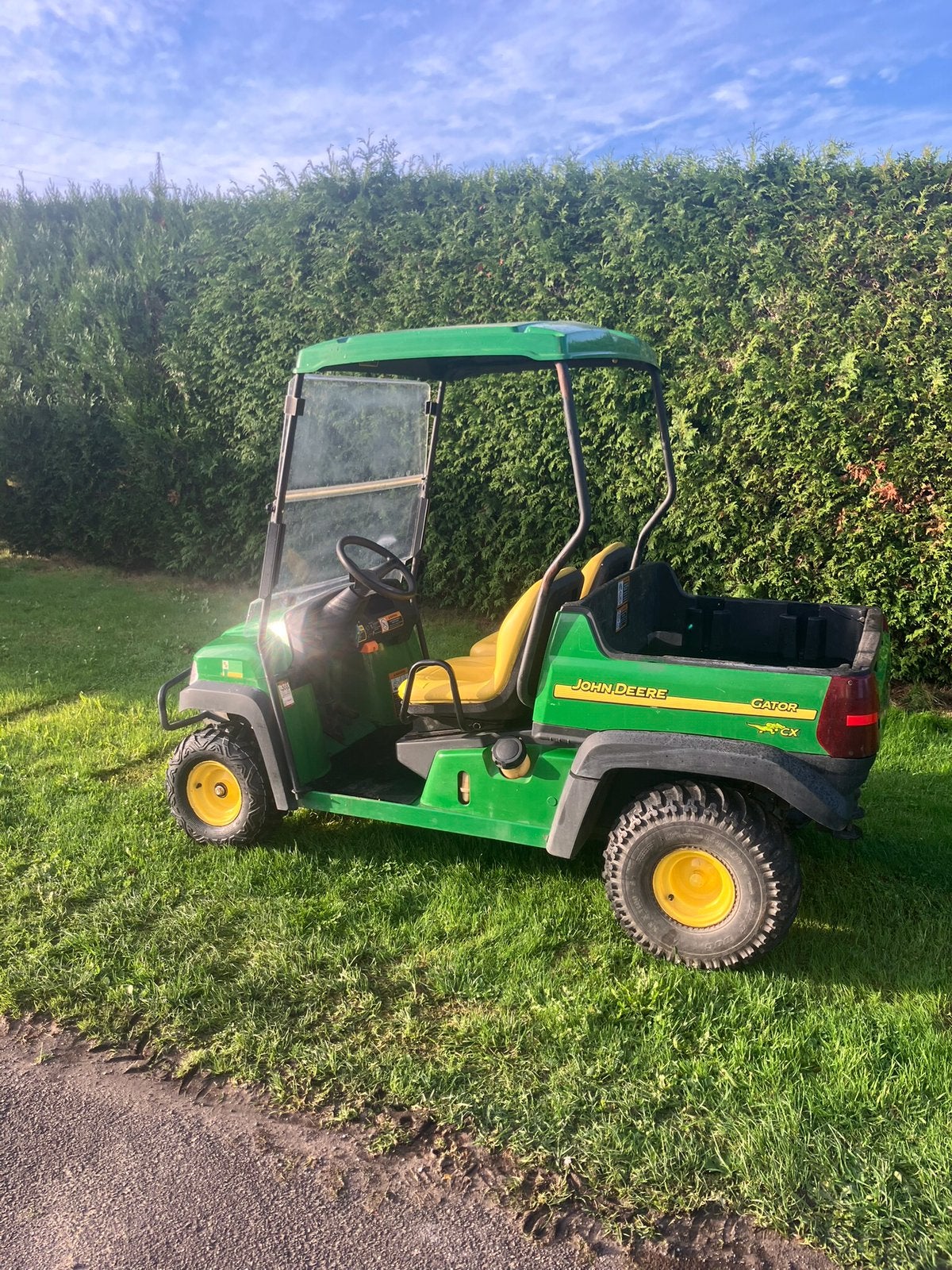 John Deere Gator CX, Motoren, 1 cilinder, 11 kW of minder
