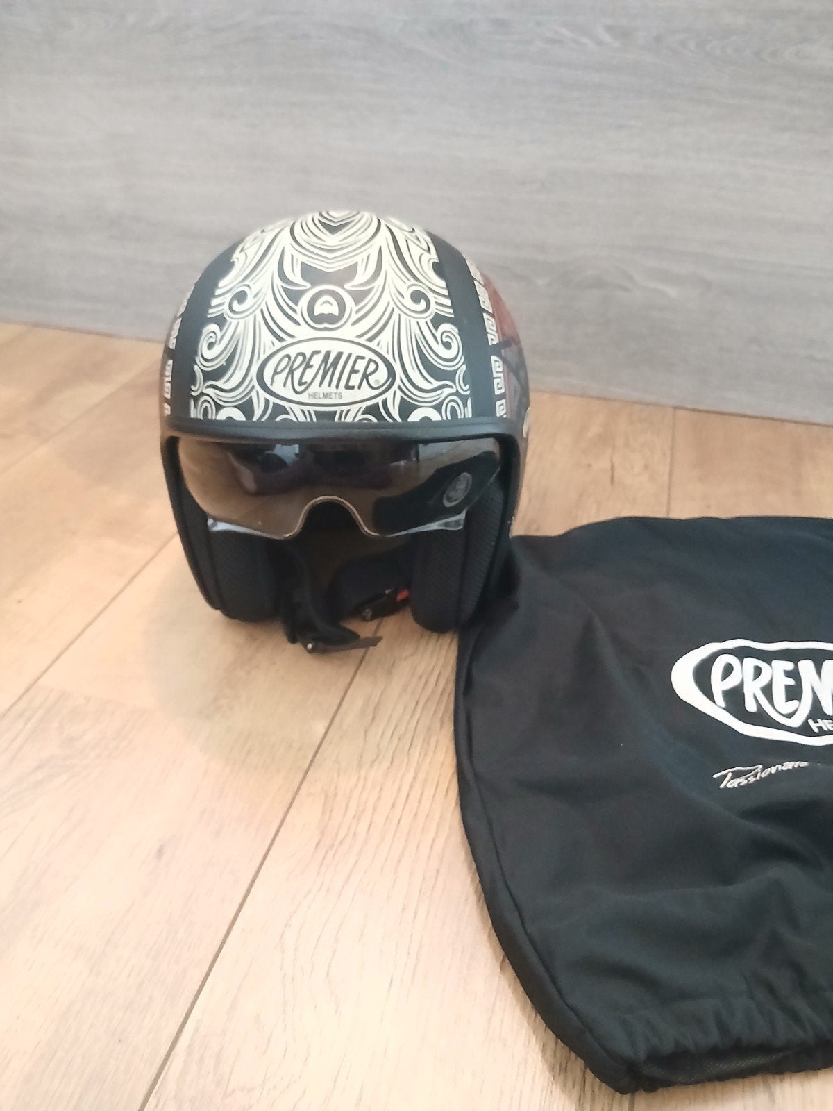 premier helmen maat M en maat S, Motoren, Ophalen, S