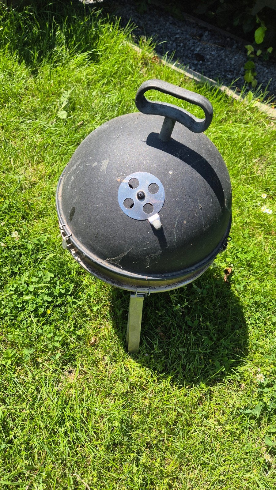 Petit barbecue, Enlèvement