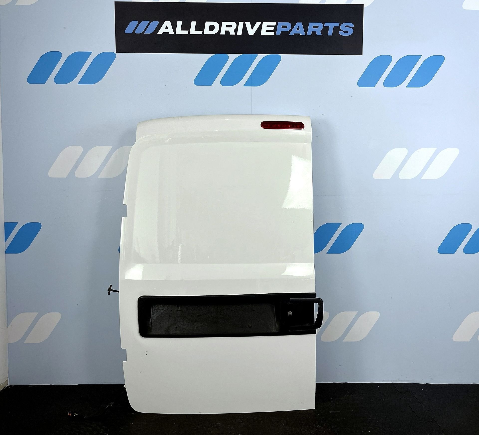 Porte arrière gauche Fiat Doblo blanc 52109289, Arrière, -, Haillon arrière, Utilisé