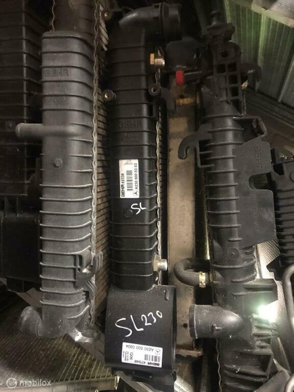 Mercedes SL-klasse R230 Radiateur A2305000303, Gebruikt, Mercedes-Benz, Ophalen of Verzenden, Mercedes-Benz