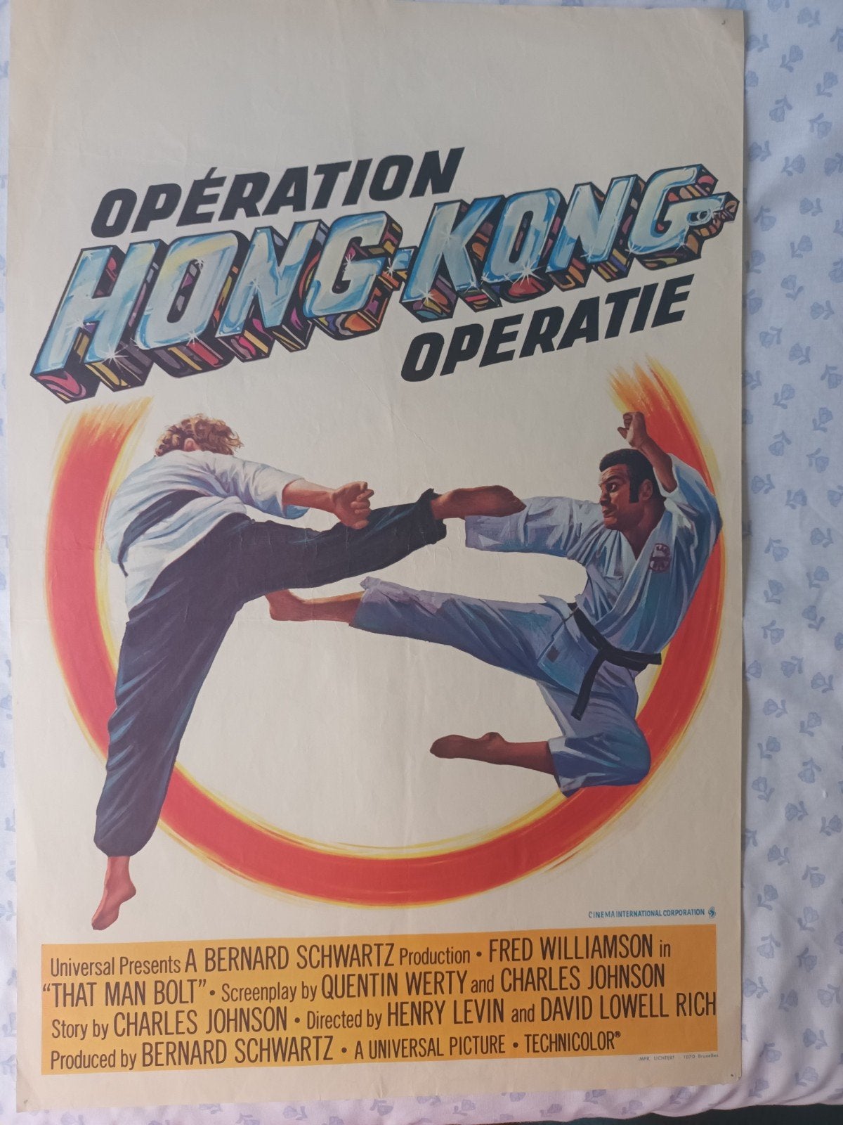 filmposter operatie Hong kong, Ophalen of Verzenden, A1 t/m A3, Film en Tv, Rechthoekig Staand