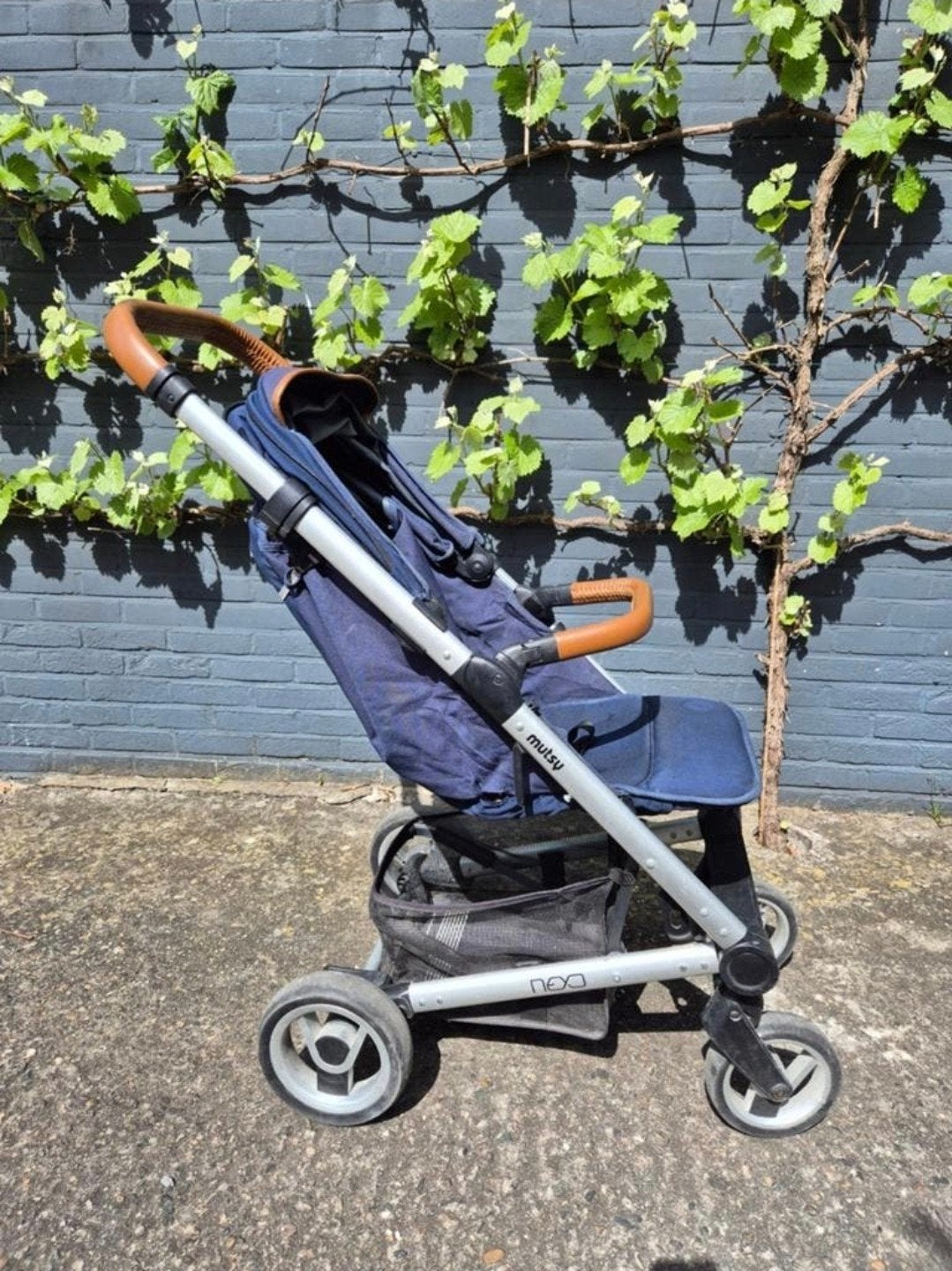 Mutsy Nexo buggy/kinderwagen, Kinderen en Baby's, Buggy's, Ophalen, Zo goed als nieuw, Overige merken, Regenhoes
