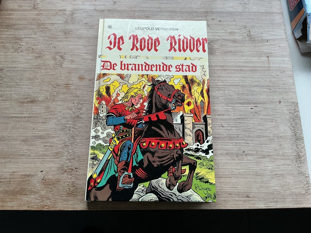 De rode ridder en de brandende stad, Boeken, Gelezen, Vermeiren Leopold, Ophalen of Verzenden, Fictie