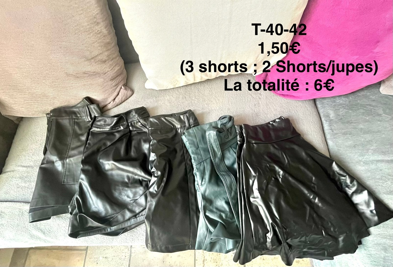 Tout type de vetements T-40/42, Enlèvement, Comme neuf
