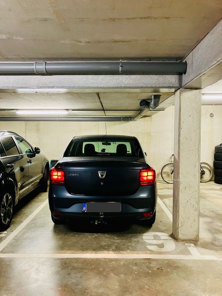 Emplacement à louer, Louvain