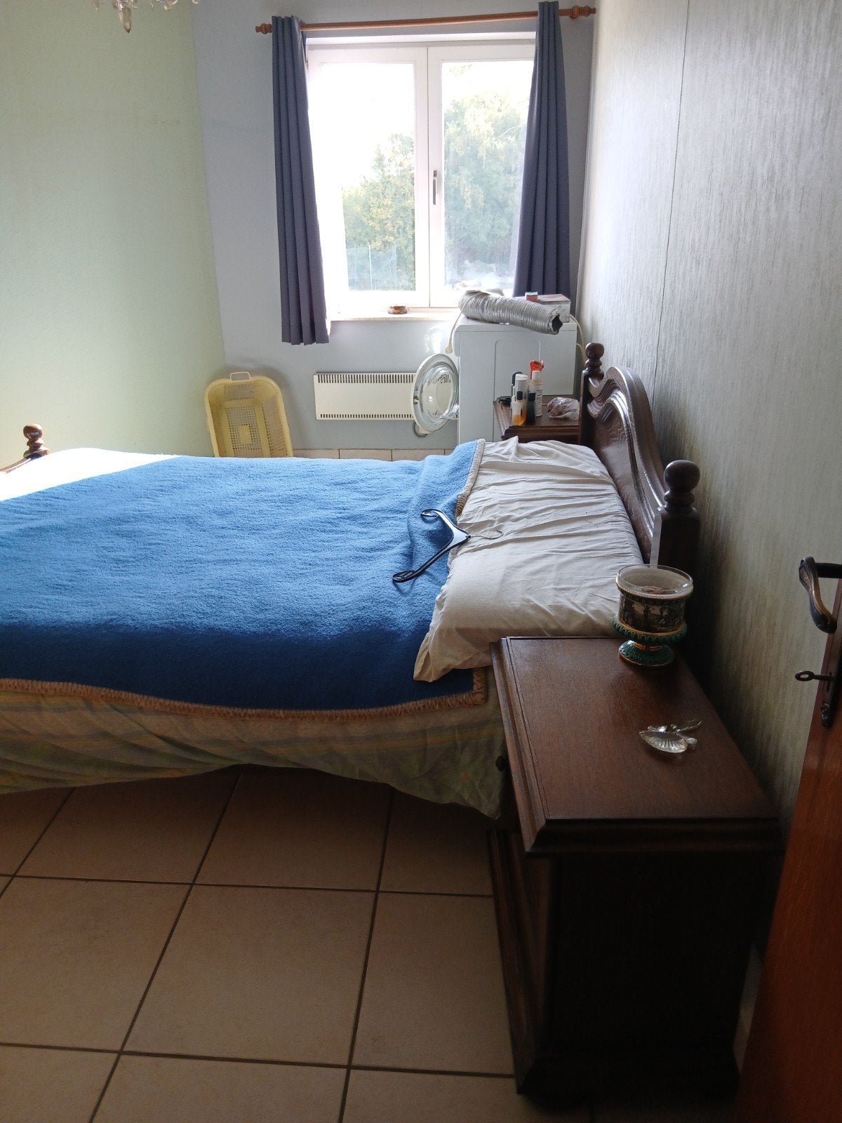 gratis 2 slaapkamers GERESERVEERD, Huis en Inrichting, Ophalen