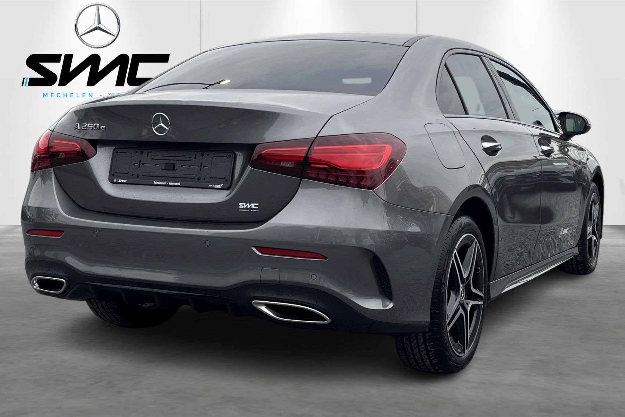 Mercedes-Benz A-Klasse A 250 e AMG Line (automatique), Autos, Achat, 4 portes, Entreprise, 16 kWh
