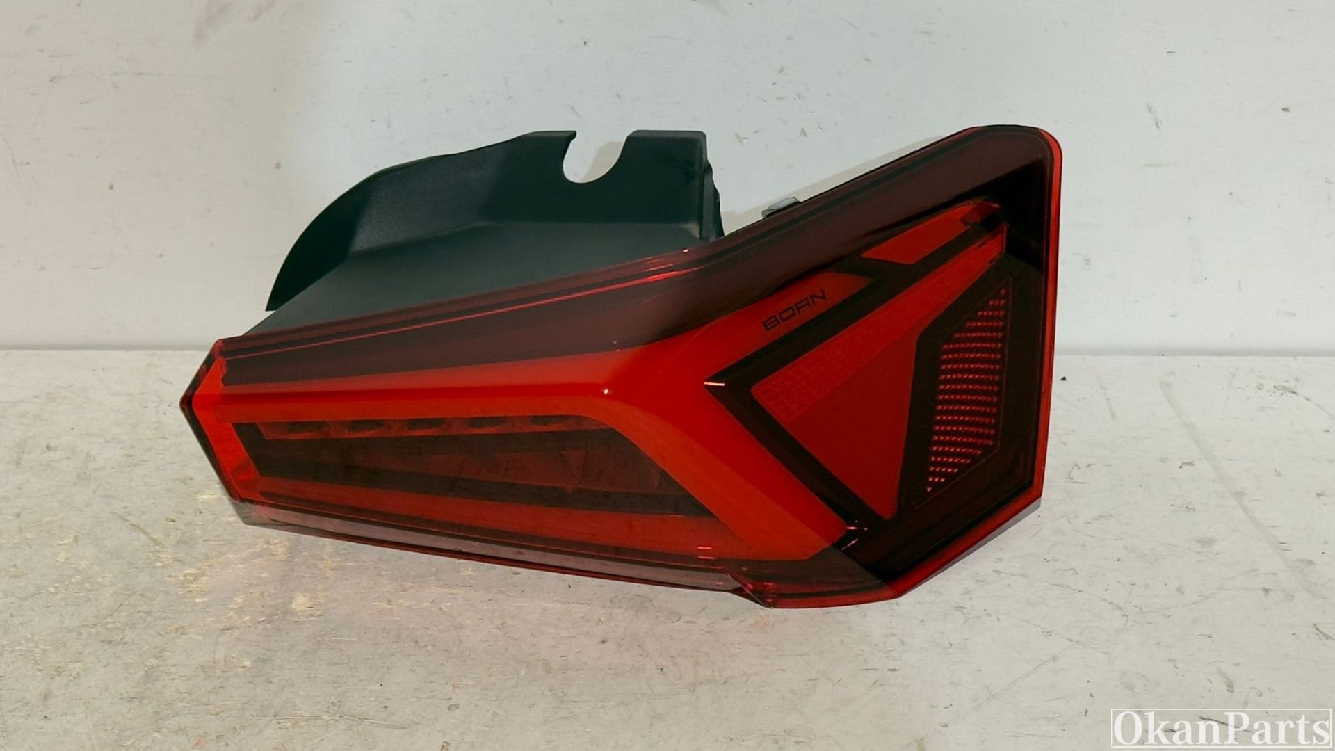 Cupra Bron LED rechter achterlicht rechts 10E945096A, Fabrikant BV, Gebruikt, Info@fabrikant.eu, Fabrikantstraat 1
1000 AA  Amsterdam, NL