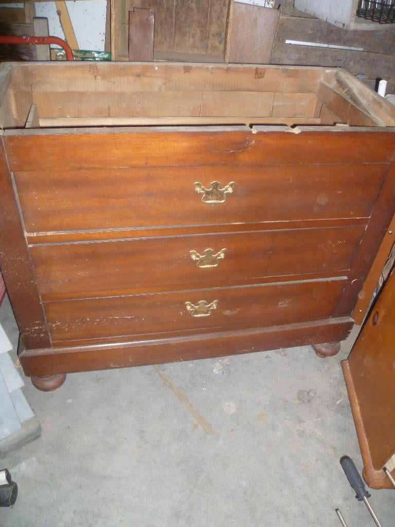 OUDE COMMODE (geen blad), Antiek en Kunst, Ophalen