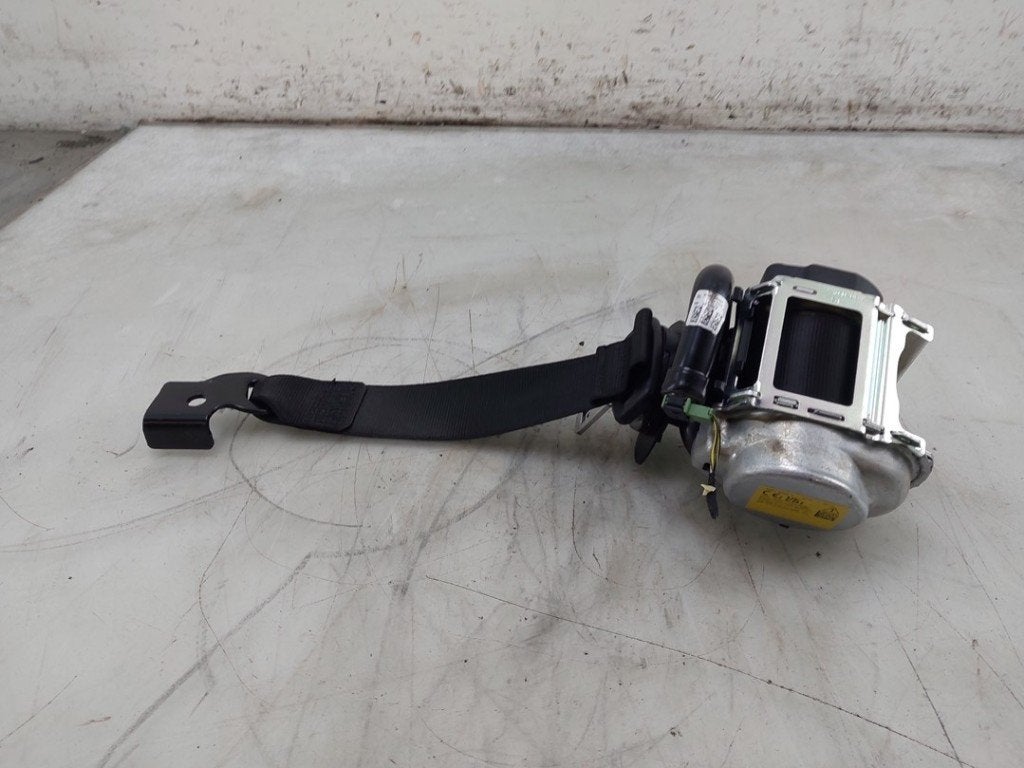 CEINTURE DE SECURITE ARRIERE DROITE Mini Mini (F65 / F66), Petuelring 130
80809  München, DE, Mini, Utilisé, Bayerische Motoren Werke AG