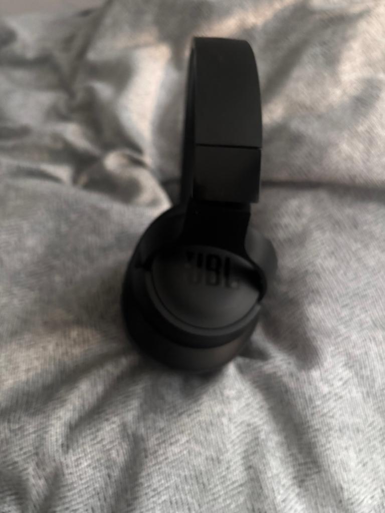 Jbl koptelefoon, Audio, Tv en Foto, Hoofdtelefoons, Bluetooth, Zo goed als nieuw, Over oor (circumaural), Ophalen