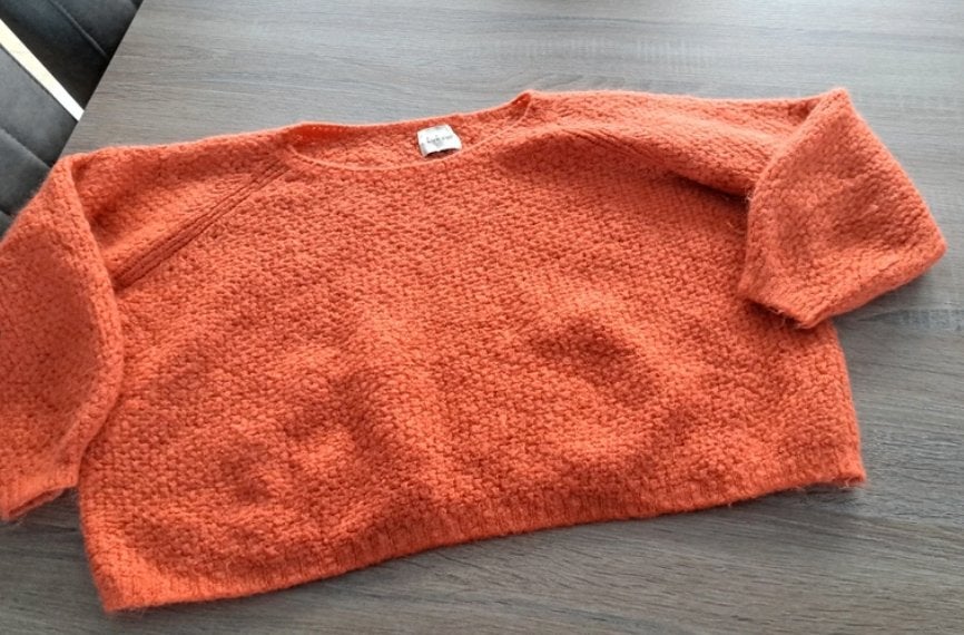 LucAp oranje trui - oversized en cropped- medium, Ophalen of Verzenden, Zo goed als nieuw, Maat 38/40 (M), Oranje