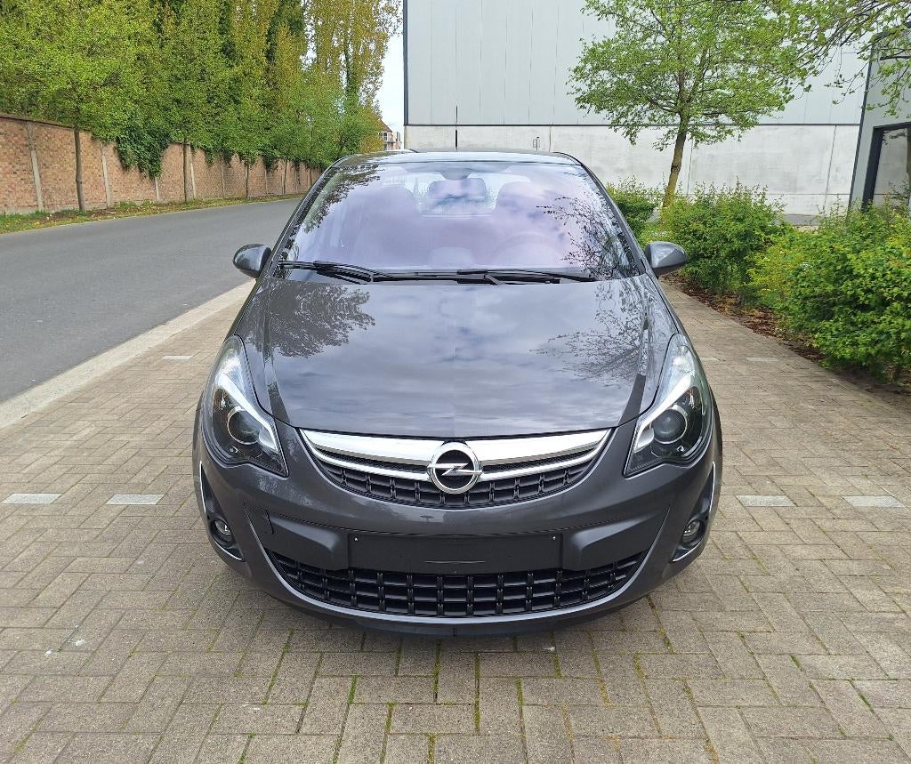 Opel Corsa 1.2i | Parkeersensoren | Airco, Auto's, Opel, Voorwielaandrijving, Euro 5, 124 g/km, Bedrijf