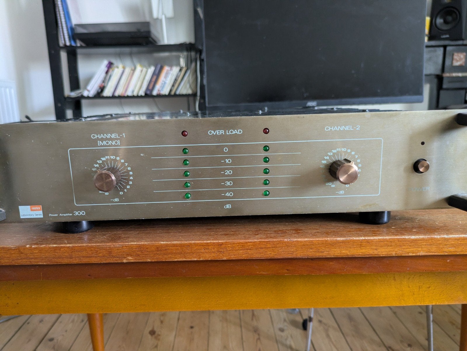 Ampli fostex 300, Audio, Tv en Foto, Versterkers en Ontvangers