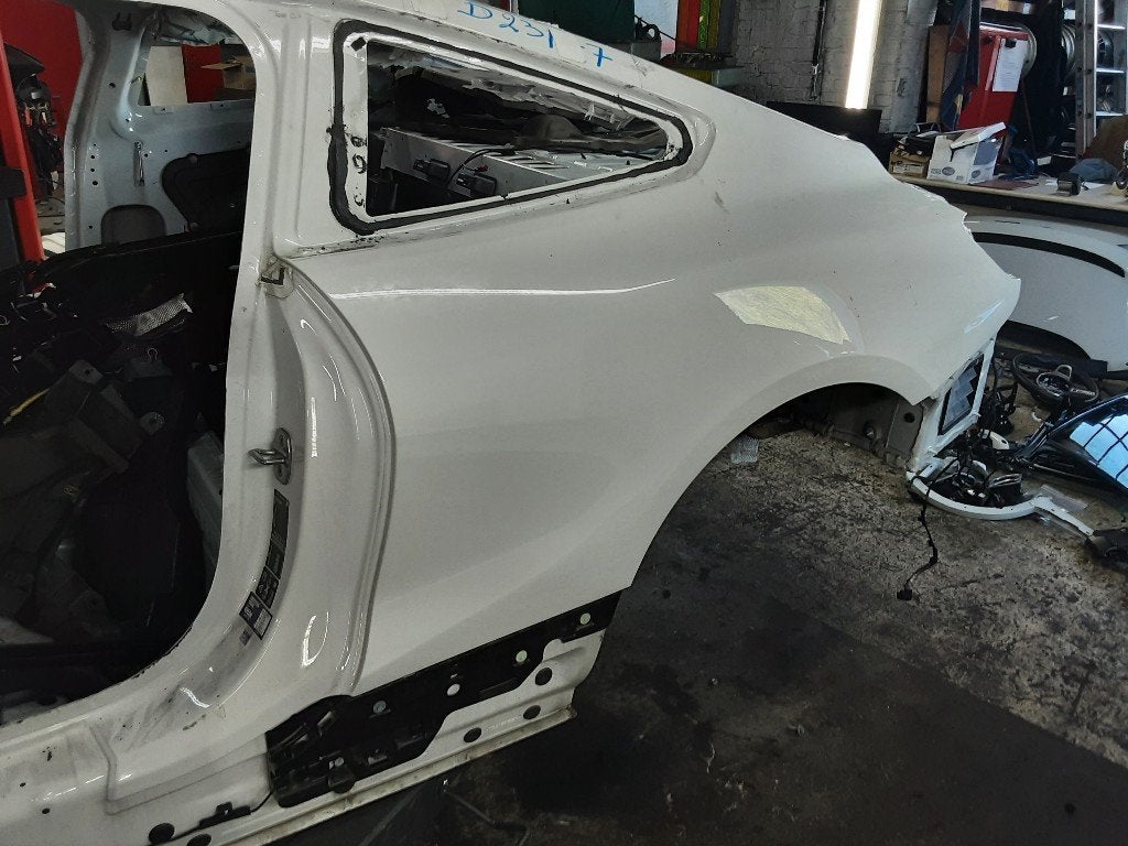 SPATBORD LINKS ACHTER BMW 8 serie (G15) (01-2018/-), Gebruikt, Achter, BMW, Spatbord