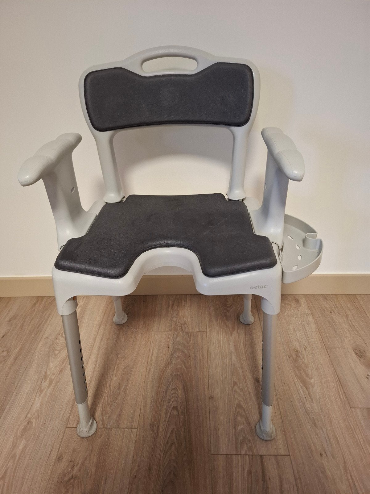 tabouret, Enlèvement, Utilisé