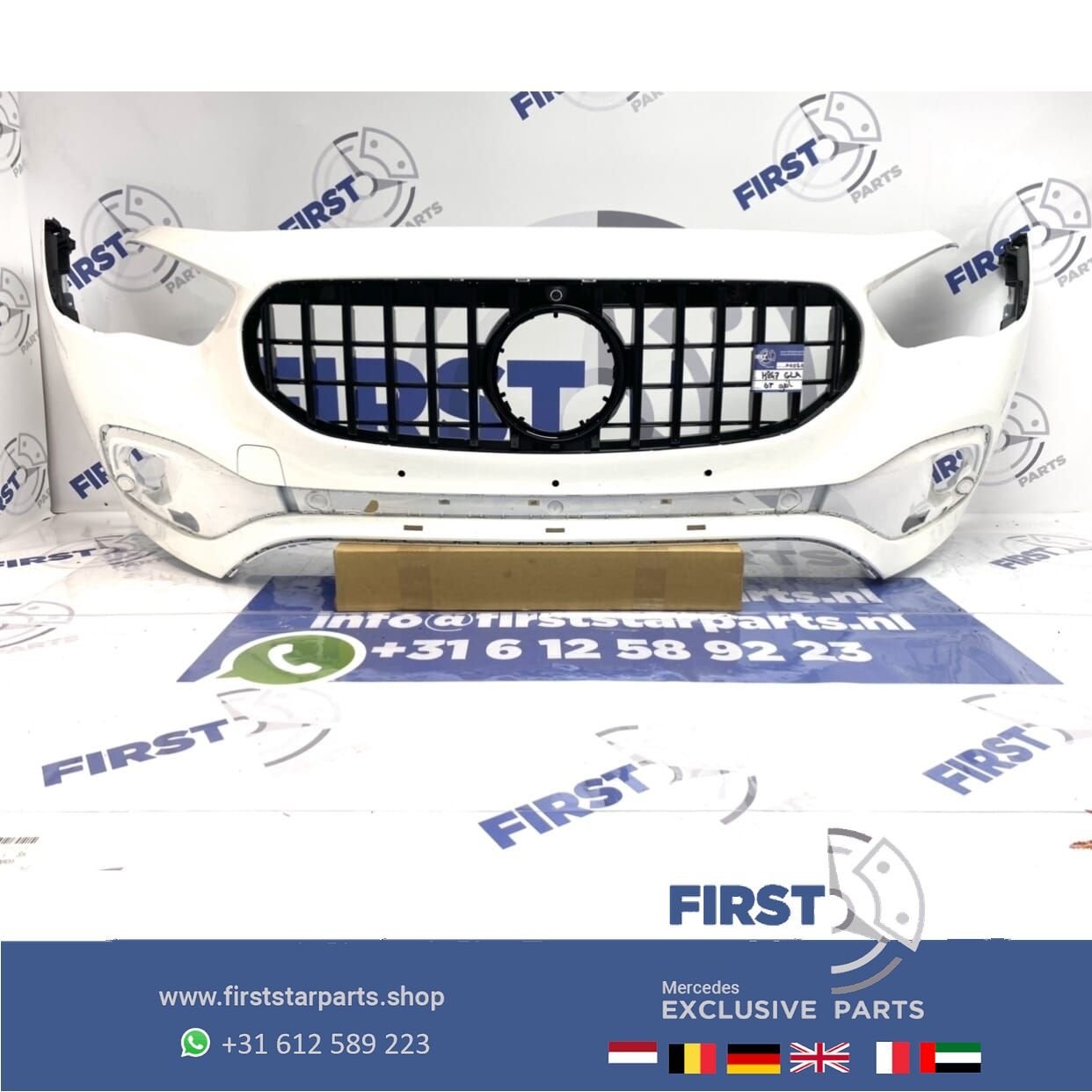 H247 GLA VOORBUMPER WIT 149 + AMG GT PANAMERICANA GRILLE ZWA, Utilisé, -, Avant, -