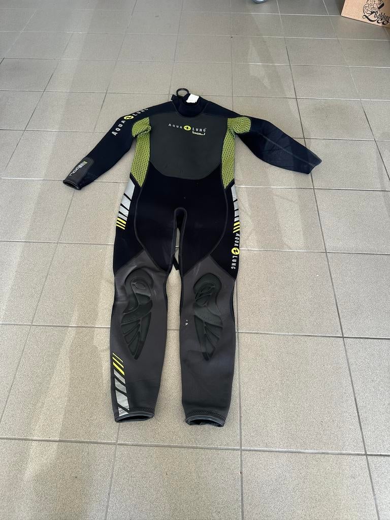 Duikpak/wetsuit Aqualung neopreen 3mm - M/L - 1m80 (80 kg), Watersport en Boten, Ophalen of Verzenden, Gebruikt, Duikpak
