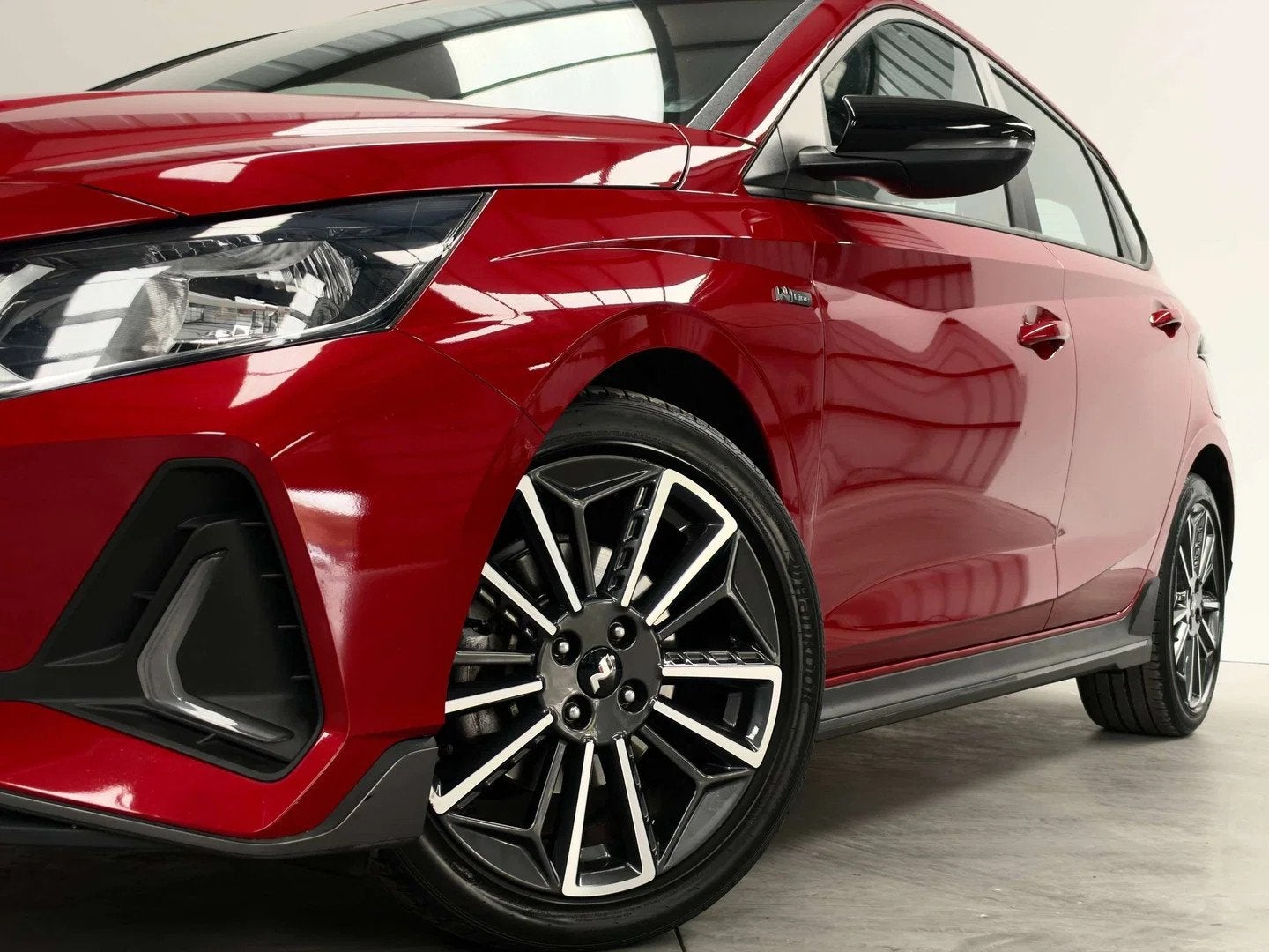Hyundai i20 1.0T-GDi N-Line-1ERPRO-CARPLAY-CAMERA-JANTES17-P, Autos, Rouge, Euro 6, Entreprise, Ordinateur de bord