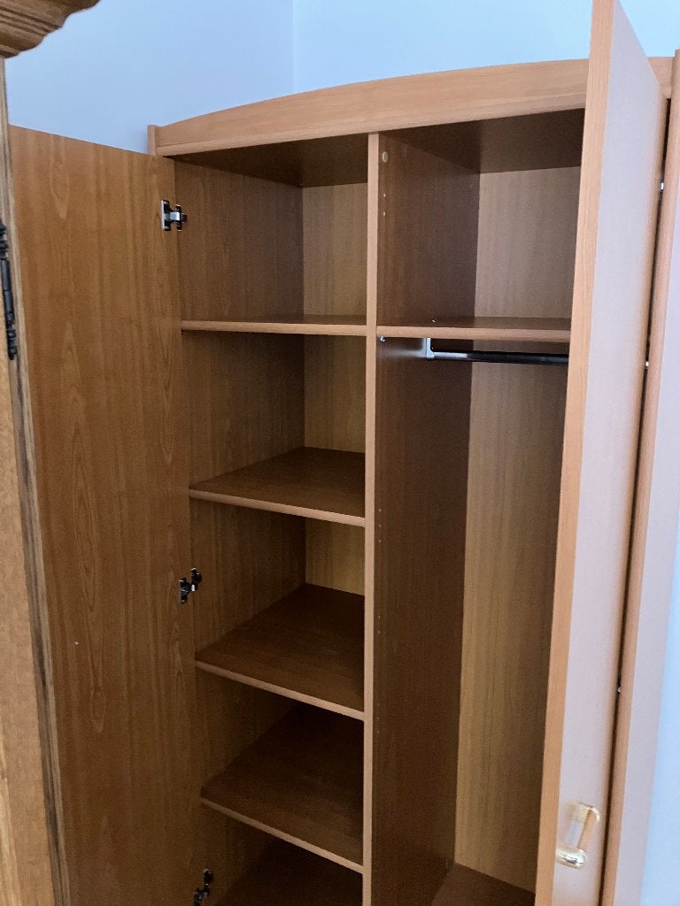 Kleerkast kinderkamer, Ophalen, Met deur(en), Gebruikt, 100 tot 150 cm