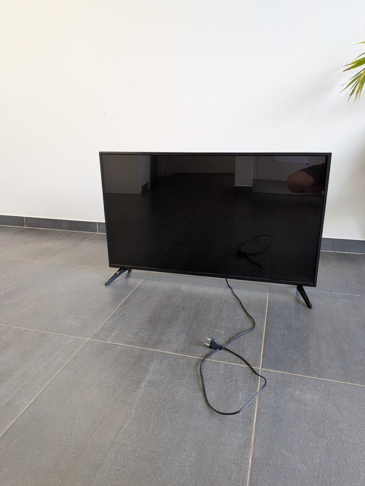 TV UHD - merk OK - 43 inch, Audio, Tv en Foto, Ophalen