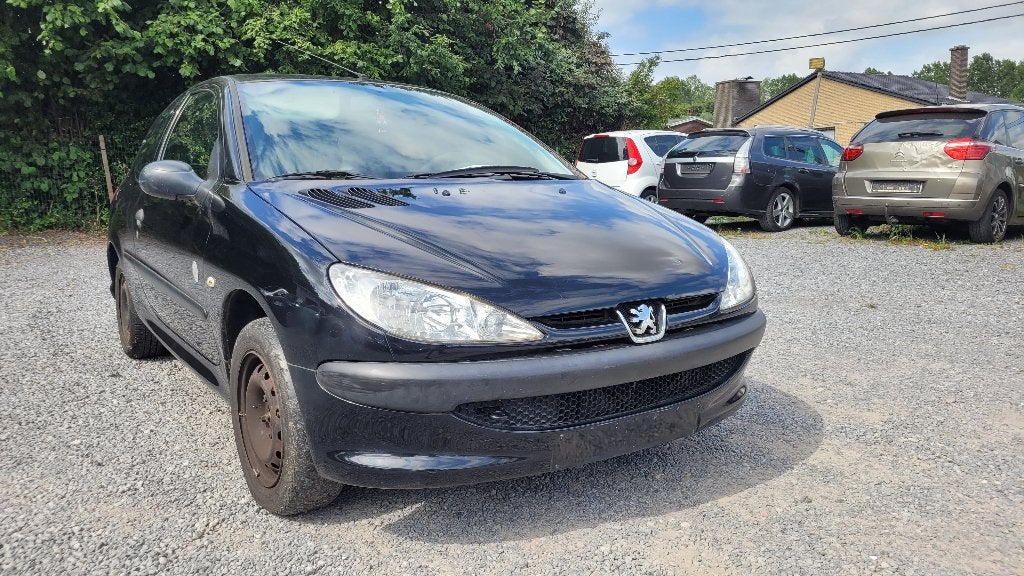 peugeot 206 1.4i 2008 !!! EERST LEZEN !!! 380 euro !!!!, Autos, Peugeot, Entreprise, Boîte manuelle, https://public.car-pass.be/vhr/40b9ffd6-e3bd-4205-84fc-cb505ee6641b