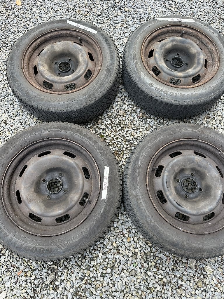 jantes et pneus hiver, Autos : Pièces & Accessoires, 15 pouces, Pneus et Jantes, Pneus hiver, Véhicule de tourisme