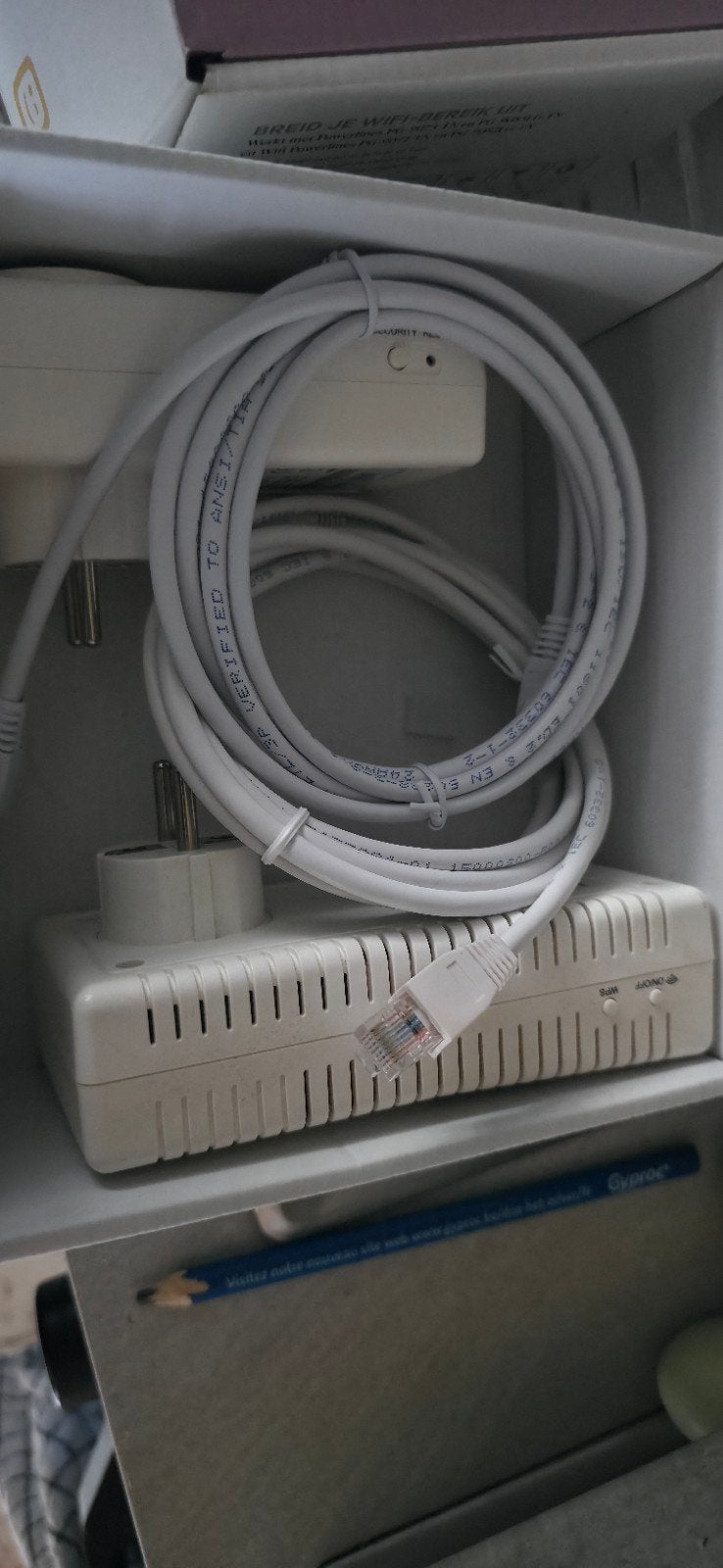 telenet powerline set pg-9073lg-tn + wifi, Ophalen