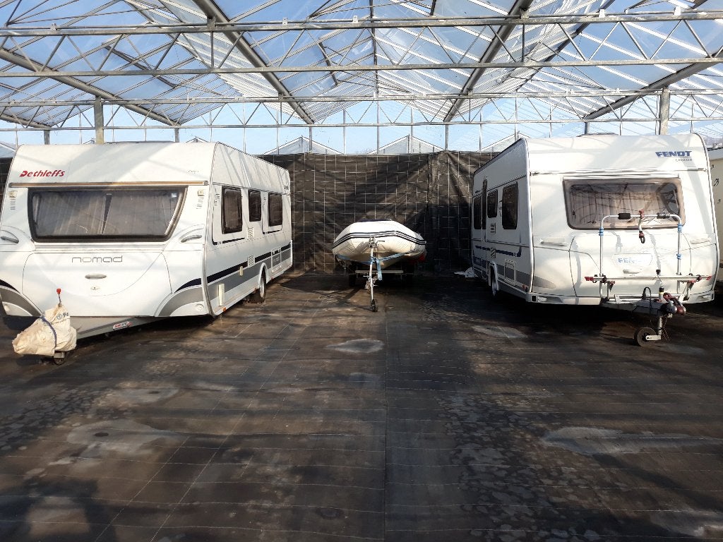 Stalling caravan