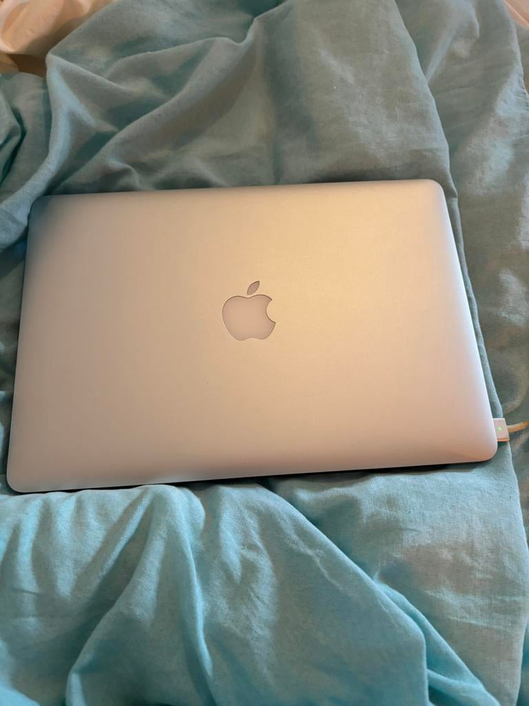Macbook Air 13inch van 2017, 8 GB, 13 inch, Ophalen of Verzenden, Zo goed als nieuw