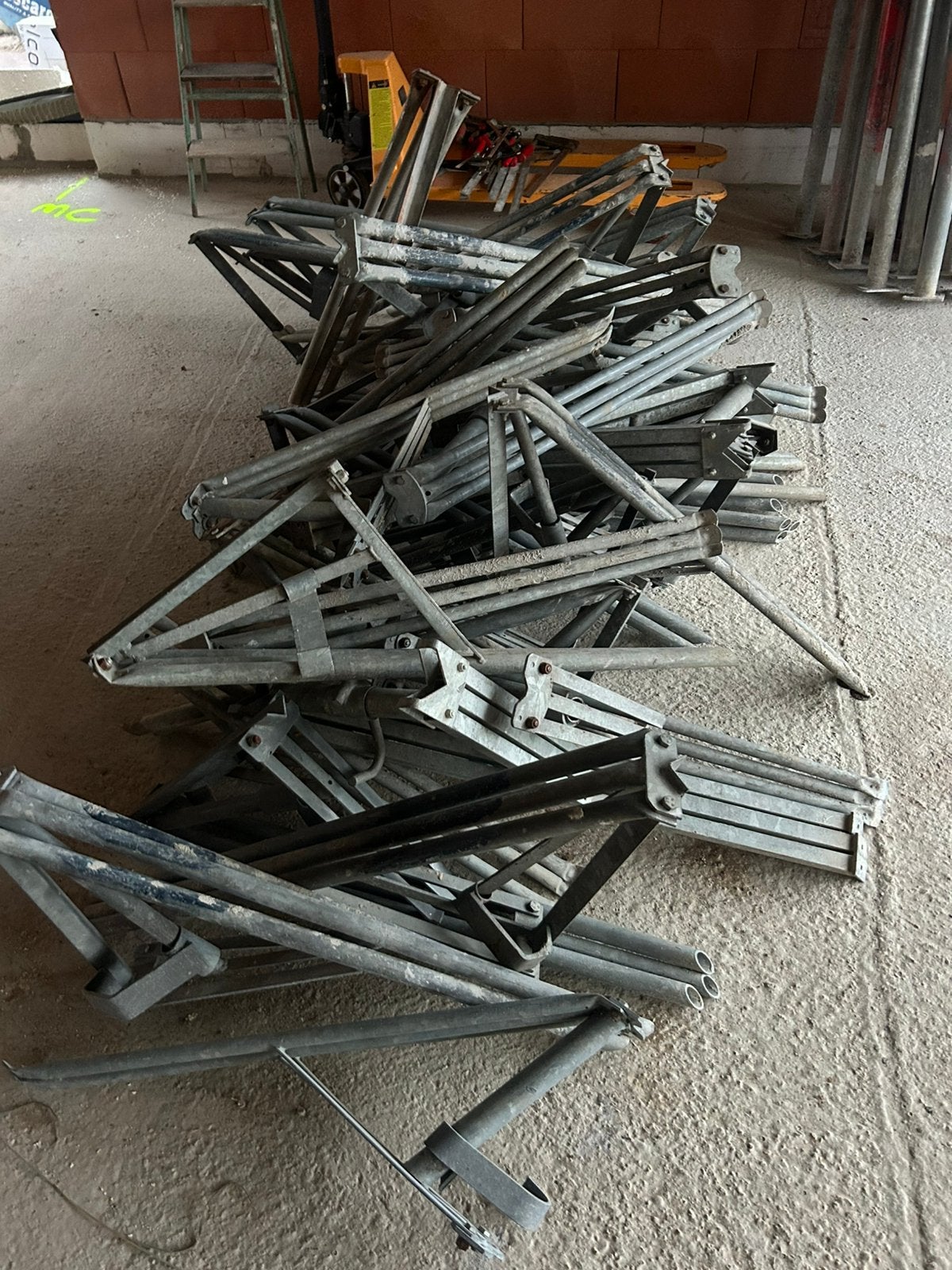 Driepikkels schoren/stippen, Doe-het-zelf en Bouw, Ophalen, Zo goed als nieuw