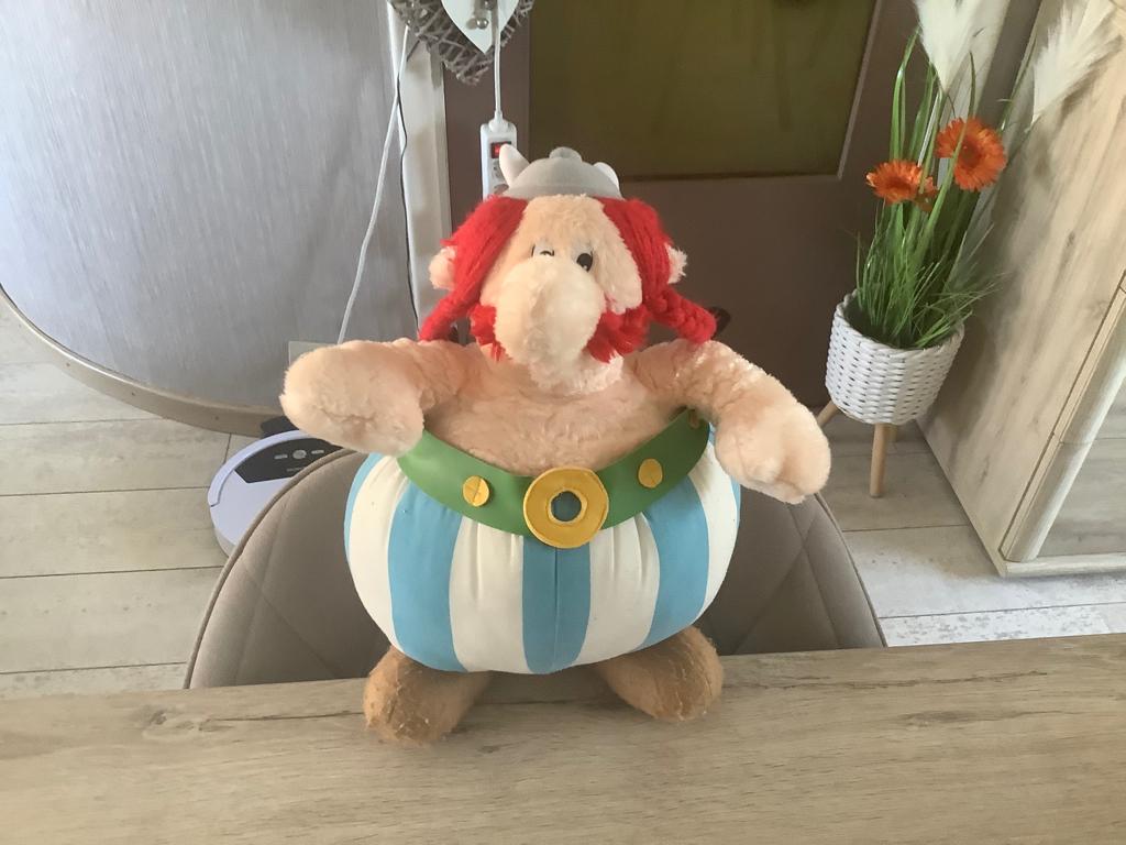 Personnage en peluche Astrix et Obélix Obélix (34 cm), Collections, Personnages de BD, Enlèvement ou Envoi, Astérix et Obélix