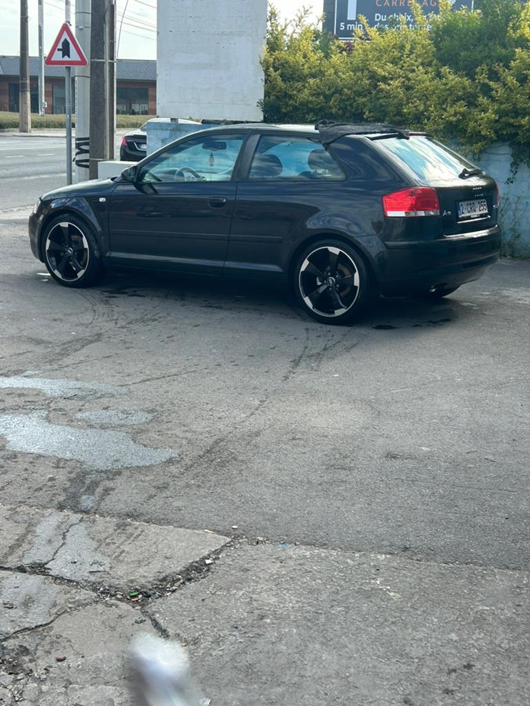 Audi a 3, Auto's, Voorwielaandrijving, Beige, Lederen bekleding, Zwart