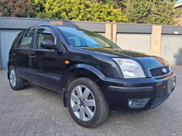 Ford fusion 1.3 benzine  pret imarticule, Auto's, Particulier, Benzine, Te koop