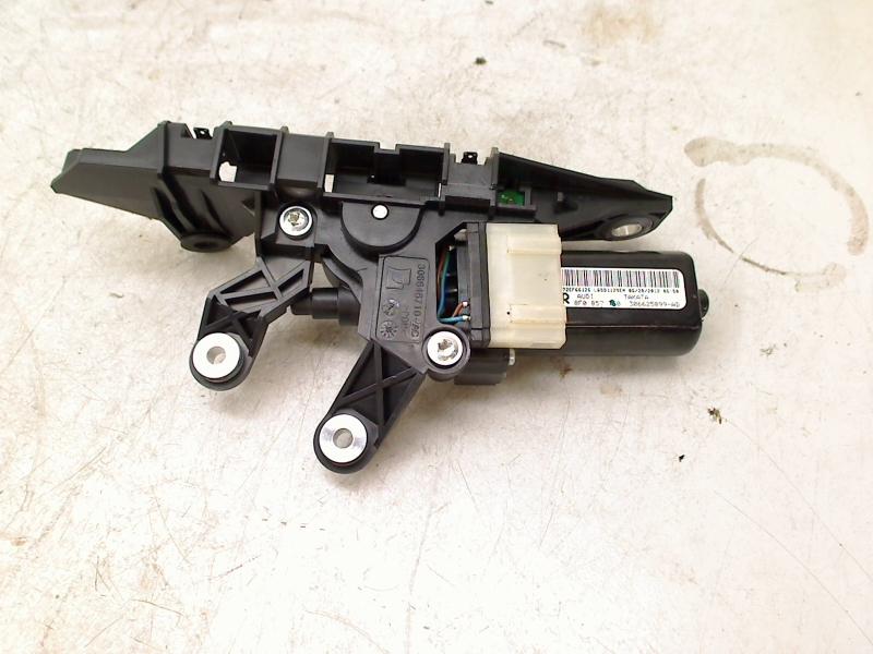 MOTOR gordel Audi A5 Cabrio (8F7) (8F0857760), Gebruikt, Dhr. R. de Gouw, Audi, De Bloemendaal 21 21
5221 EB  'S HERTOGENBOSCH, NL