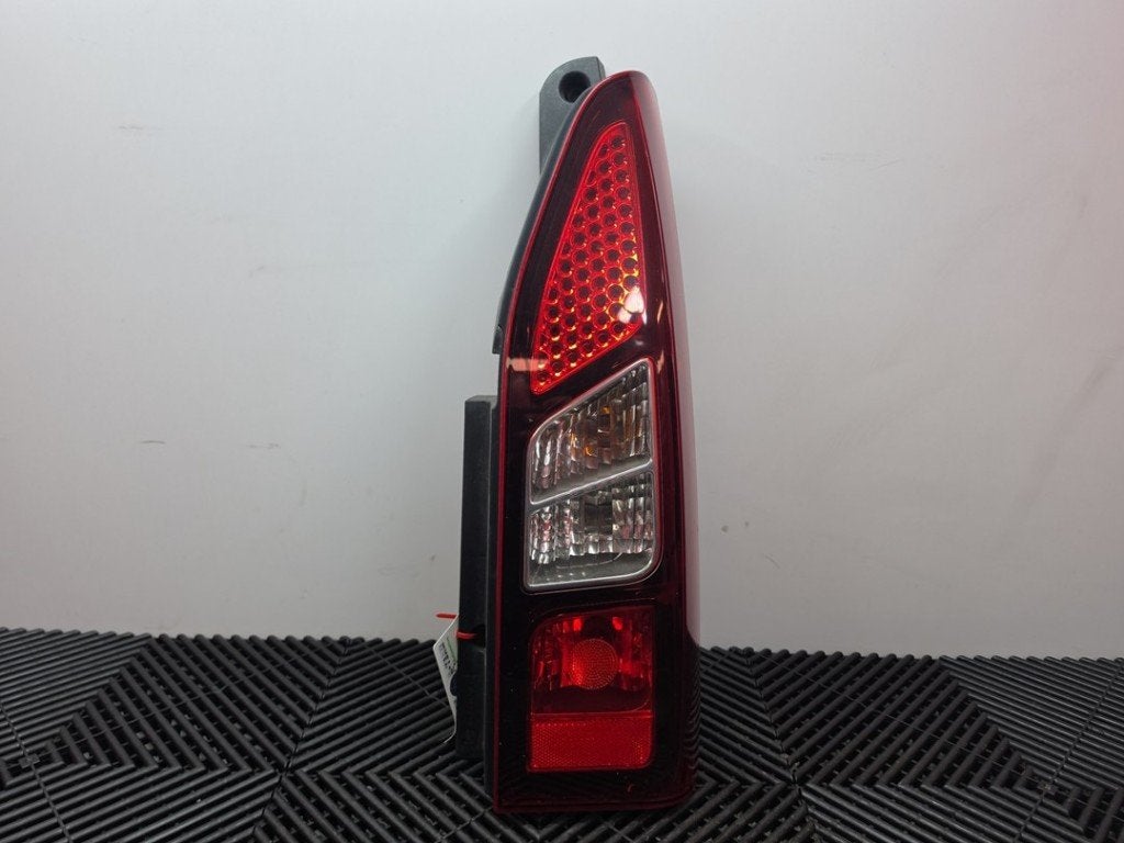ACHTERLICHT RECHTS Citroën Berlingo Cinqspace, Multispace, Gebruikt, Citroën, Kontakt-citroen@citroen.com, Citroën Deutschland GmbH