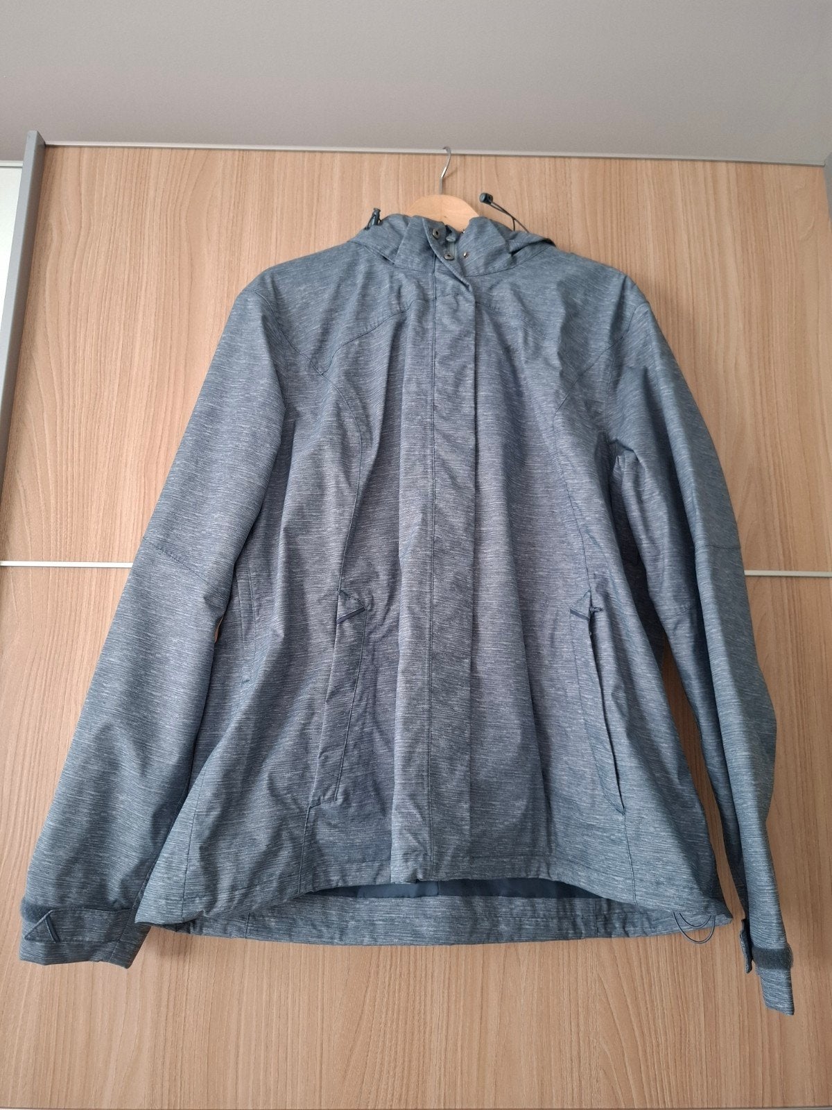 Groene regenjas maat 2XL, Maat 46/48 (XL) of groter, Ophalen of Verzenden, Quechua, Gedragen