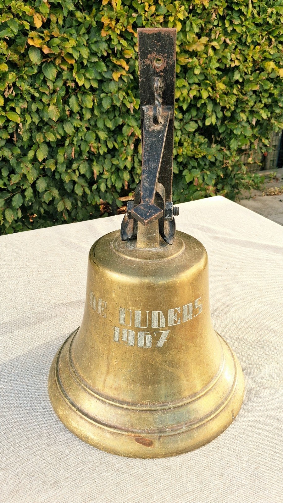 Zeer grote bronzen bel De Ouders 1967, Antiek en Kunst, Ophalen, Brons