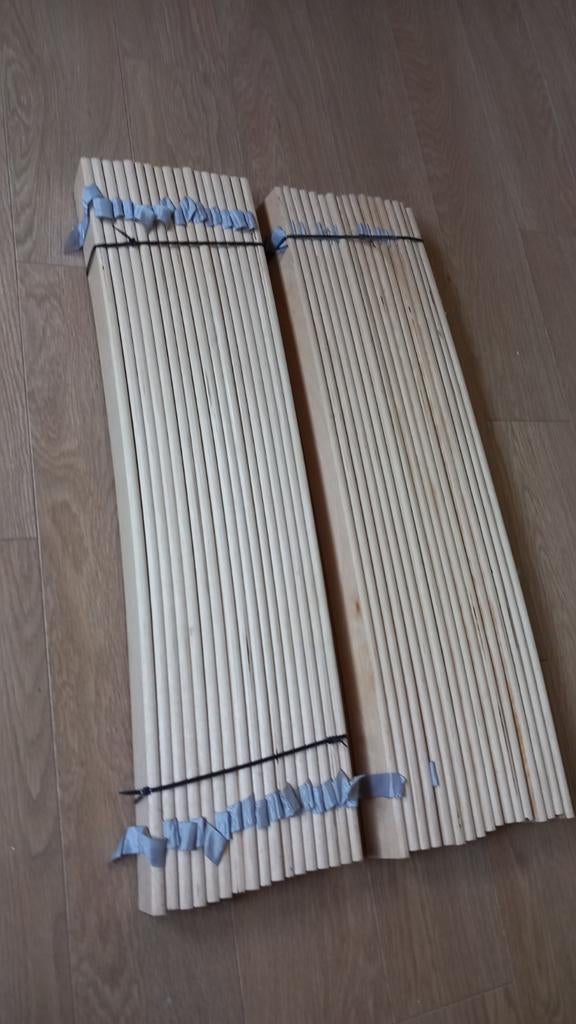 sommier bois ikea 70 cm (prix pour les 2), Enlèvement