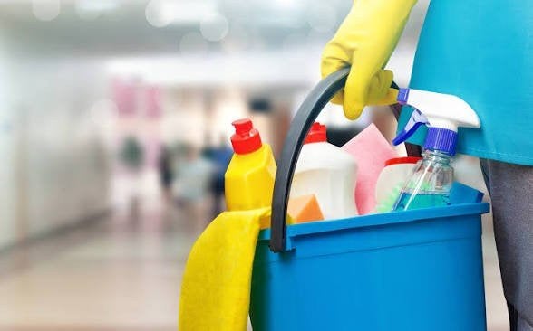 travail de nettoyage recherché, Offres d'emploi, 25 - 32 heures, À partir de 3 ans