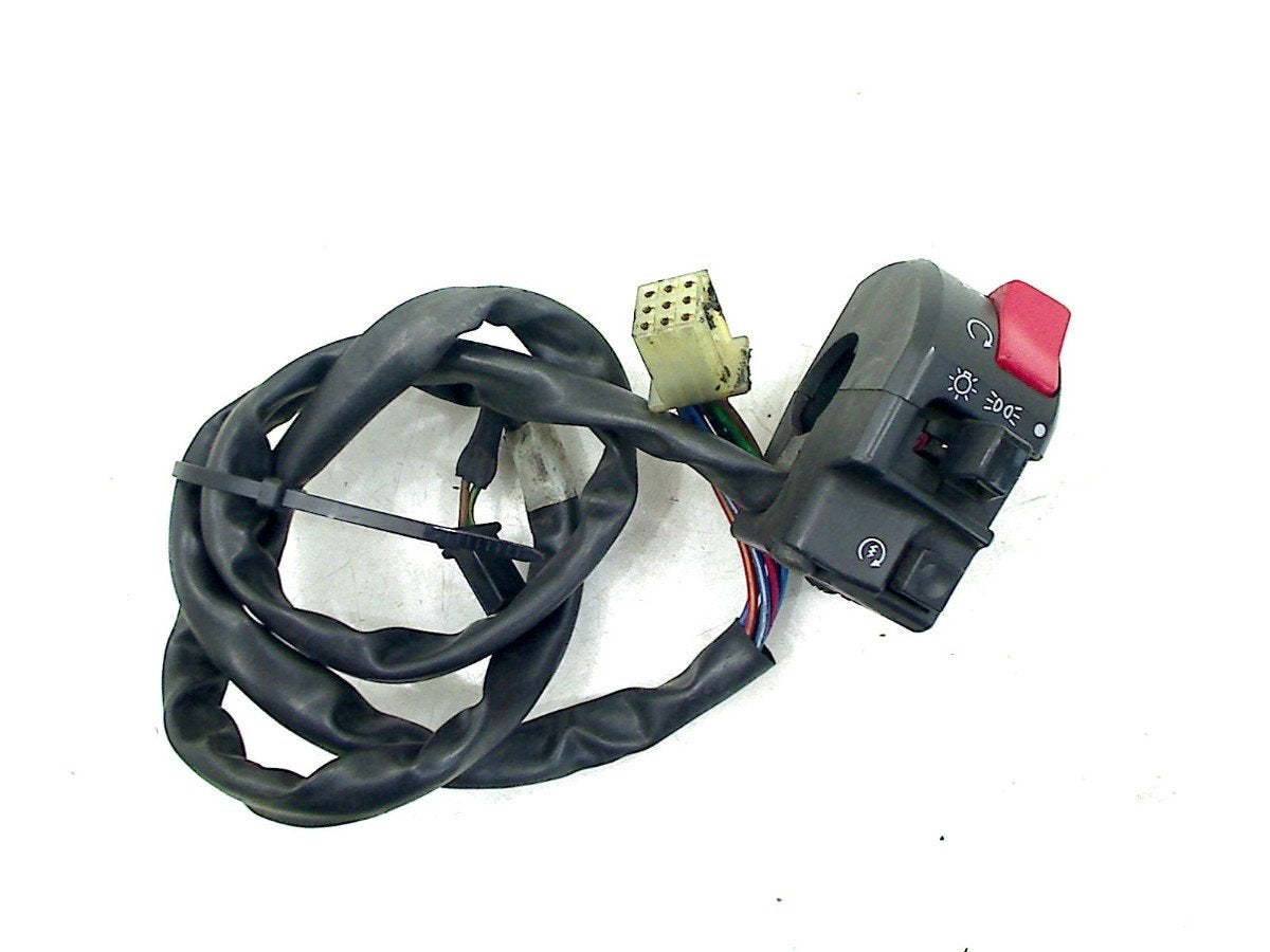 STUURSCHAKELAAR RECHTS TDM 850 1996-2001 (TDM850 4TX), Motoren, Dhr. S. di Majo, Gebruikt, Info@cama-motorparts.nl, P.J. Troelstraweg 8 8
3144 CX  MAASSLUIS, NL