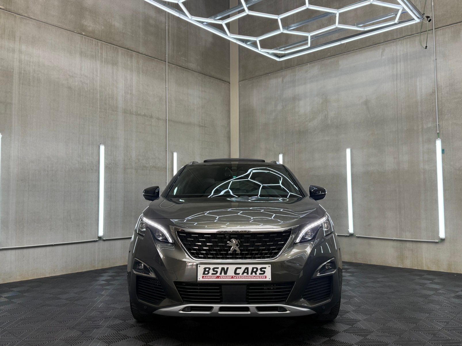 PEUGEOT 3008/HYBRIDE/GT LINE/PANO/CARPLAY/CAMERA/MASSAGE/GRN, Autos, Cuir, Achat, Euro 6, Entreprise