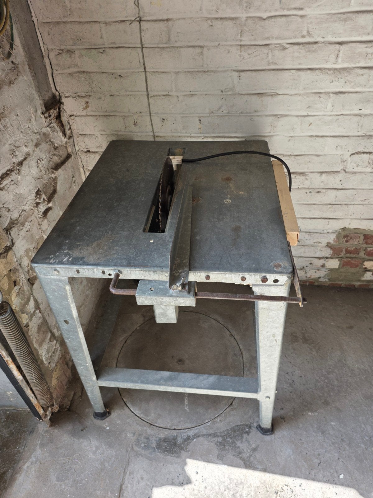 Tafelzaag, Doe-het-zelf en Bouw, Ophalen